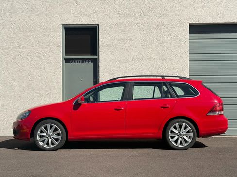 Used 2013 Volkswagen Jetta TDI image 2