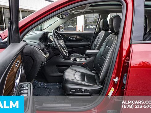 Used 2019 GMC Terrain Denali w/ Advanced Safety Package image 19