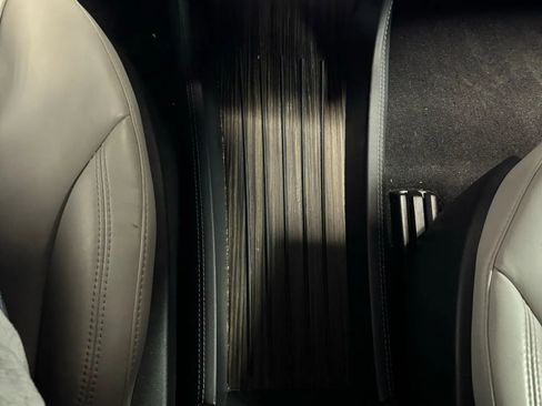 Used 2015 Tesla Model S P90D image 30