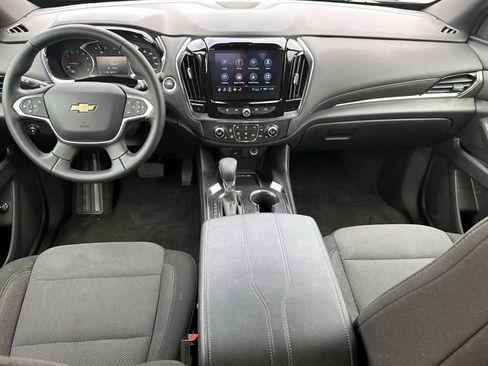 Certified 2023 Chevrolet Traverse LT FWD image 16