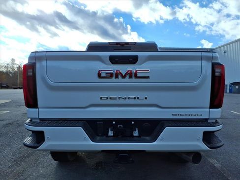 New 2026 GMC Sierra 2500 Denali w/ Denali Reserve Package image 4