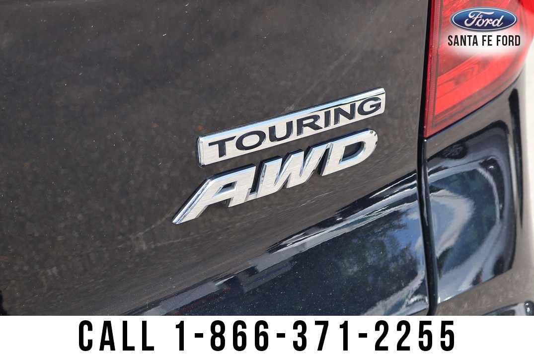 Used 2017 Honda Pilot Touring image 7
