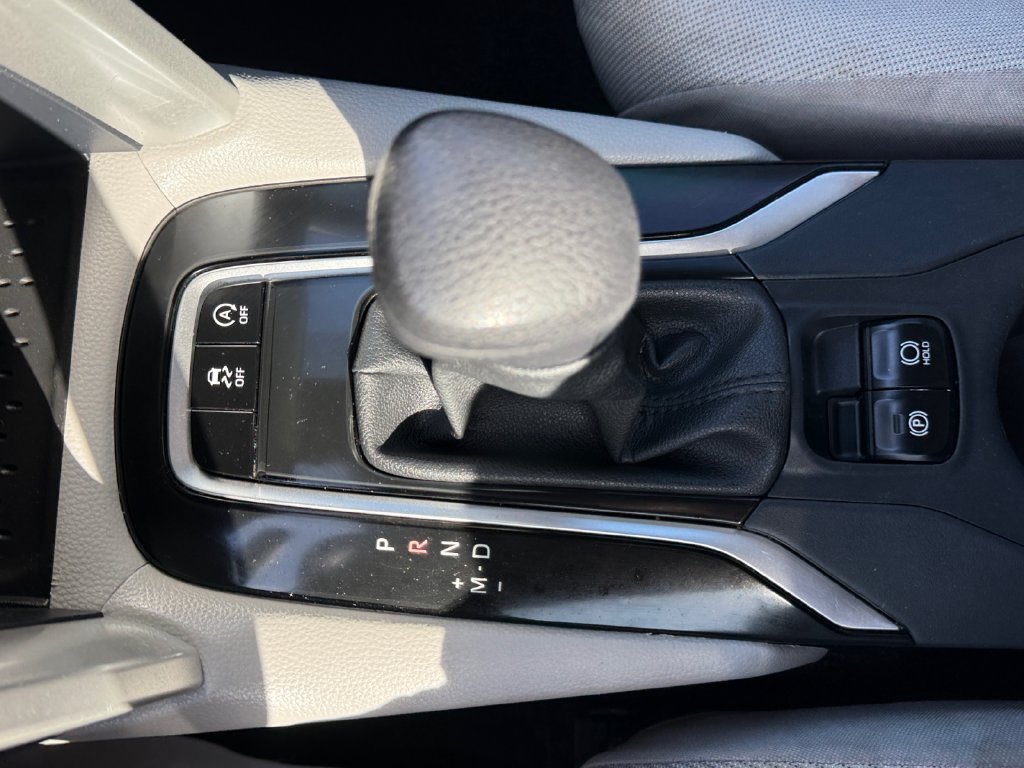 Used 2023 Toyota Corolla Cross L AWD/4WD image 34