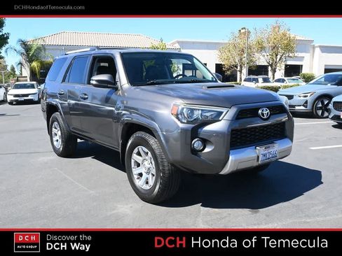 Used 2015 Toyota 4Runner Trail Premium AWD/4WD image 3
