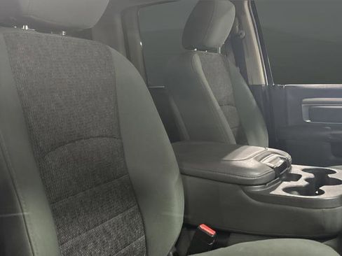 Used 2015 RAM 1500 Big Horn image 29