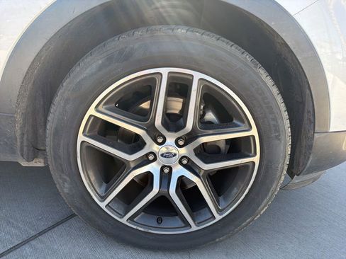 Used 2016 Ford Explorer Sport w/ Equipment Group 401A AWD/4WD image 6