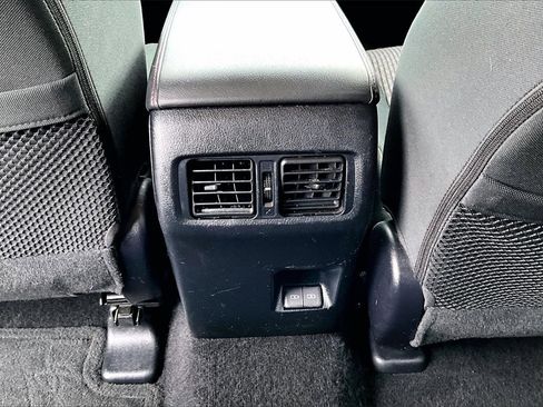 Used 2024 Toyota 4Runner TRD Off-Road image 15