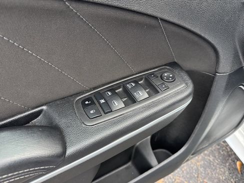 Used 2023 Dodge Charger GT image 12