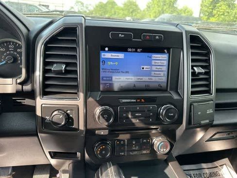 Used 2018 Ford F150 XLT w/ Equipment Group 302A Luxury AWD/4WD image 7