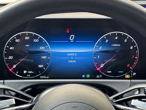 Used 2025 Mercedes-Benz E 350 4MATIC Sedan image 24