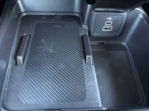 New 2026 Ford Bronco Badlands AWD/4WD image 34