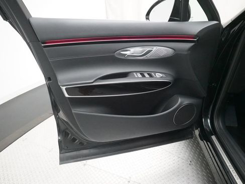 Used 2026 Genesis GV70 2.5T AWD/4WD image 27