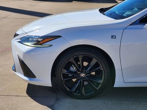 Used 2022 Lexus ES 350 F Sport image 8