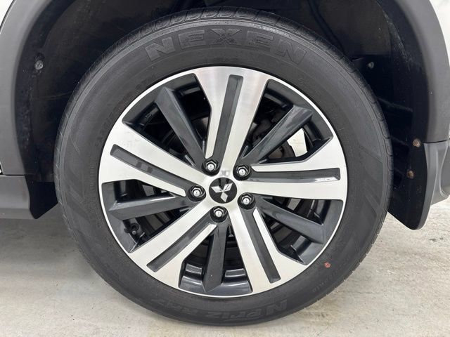 Used 2020 Mitsubishi Outlander Sport ES FWD image 29