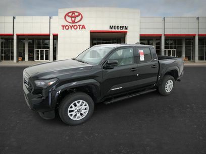 New 2025 Toyota Tacoma SR5