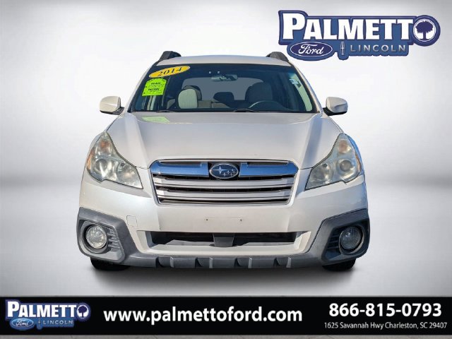 Used 2014 Subaru Outback 2.5i Premium AWD/4WD image 8