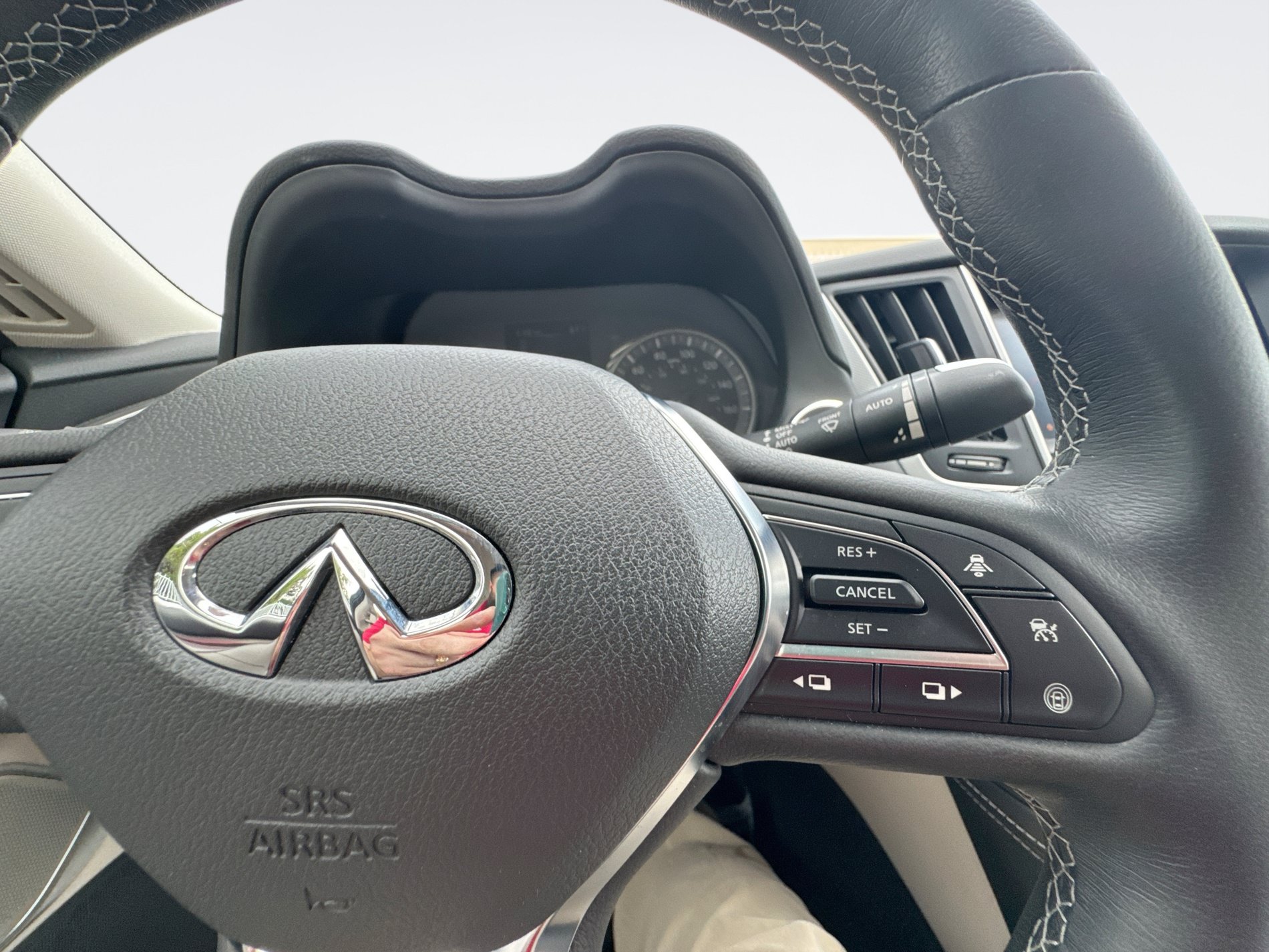 Used 2023 INFINITI Q50 Luxe w/ Cargo Package RWD image 26