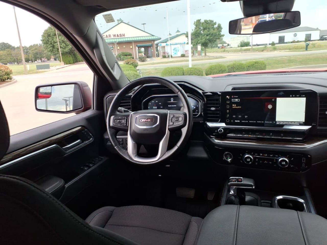 Used 2024 GMC Sierra 1500 Elevation w/ LPO, Elevation Black Package AWD/4WD image 13