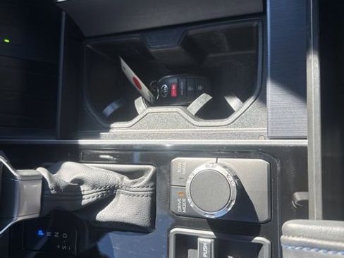 Used 2023 Toyota Tundra Platinum w/ Advanced Package image 30