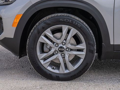 Used 2021 Kia Seltos S image 36