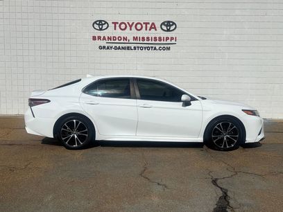 Used 2019 Toyota Camry SE