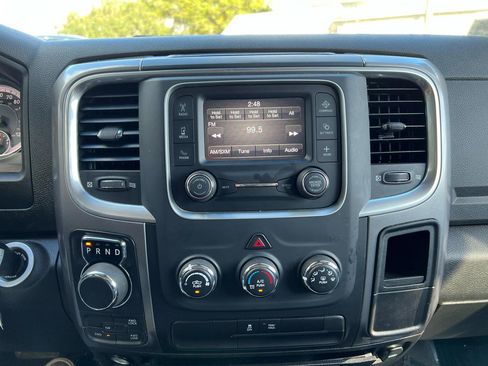 Used 2024 RAM 1500 Classic SLT AWD/4WD image 16