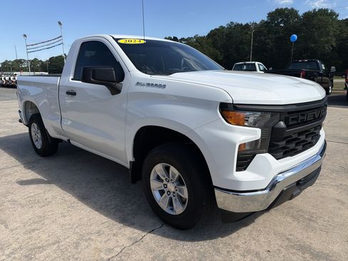 Used 2024 Chevrolet Silverado 1500 W/T w/ WT Value Package RWD image 4
