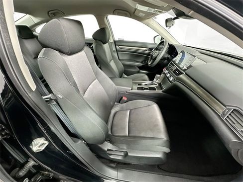 Used 2019 Honda Accord LX image 26