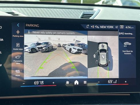 Used 2025 BMW X1 xDrive28i w/ Technology Package image 17