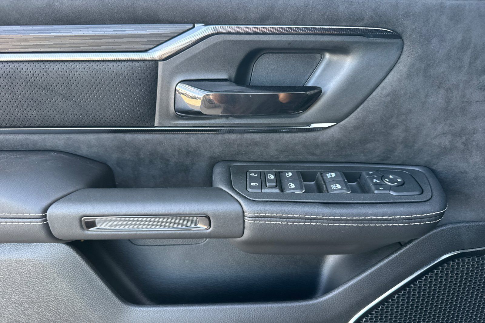 New 2026 RAM 1500 RHO AWD/4WD image 10