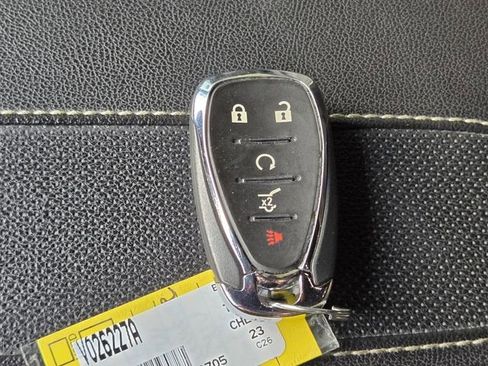 Used 2023 Chevrolet Traverse Premier w/ Redline Edition image 24