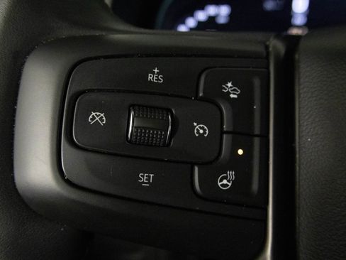 Used 2023 GMC Yukon AT4 image 27