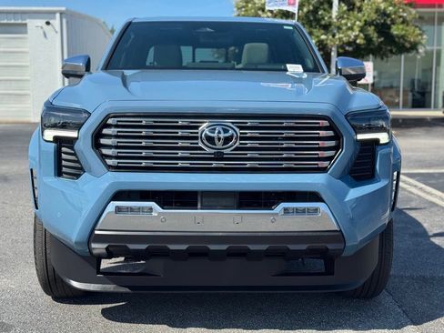 Used 2026 Toyota Tacoma Limited AWD/4WD image 4