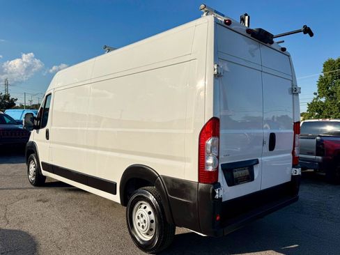 Used 2023 RAM ProMaster 2500 FWD image 6