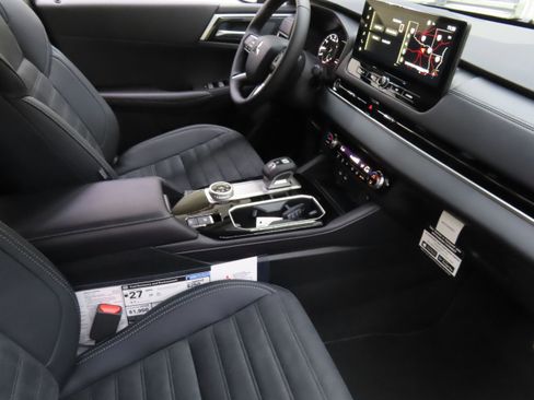 New 2025 Mitsubishi Outlander SE image 24