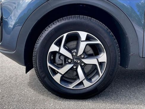 Used 2020 Kia Sportage LX AWD/4WD image 7