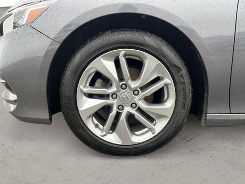 Used 2019 Honda Accord LX image 9