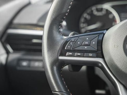 Used 2023 Nissan Altima 2.5 SR w/ SR Premium Package image 26