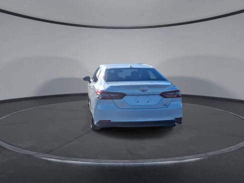 Used 2024 Toyota Camry XLE image 7