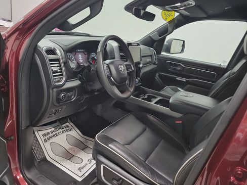 Used 2025 RAM 1500 Laramie AWD/4WD image 36