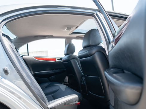 Used 2006 Lexus ES 330 w/ Preferred Accessory Pkg FWD image 19