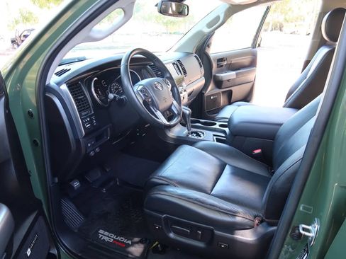 Used 2020 Toyota Sequoia TRD Pro AWD/4WD image 20