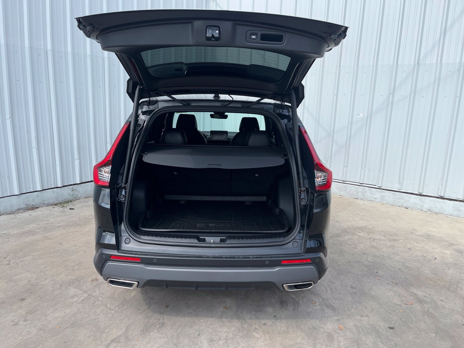 Used 2024 Honda CR-V Sport Touring image 8