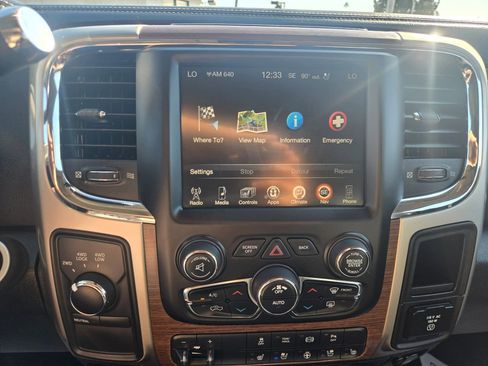 Used 2015 RAM 2500 Laramie image 22