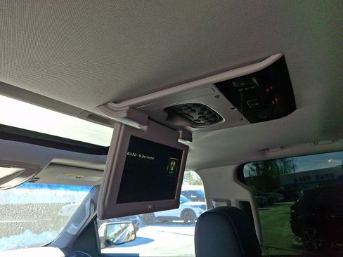 Used 2017 Chevrolet Tahoe Premier image 11