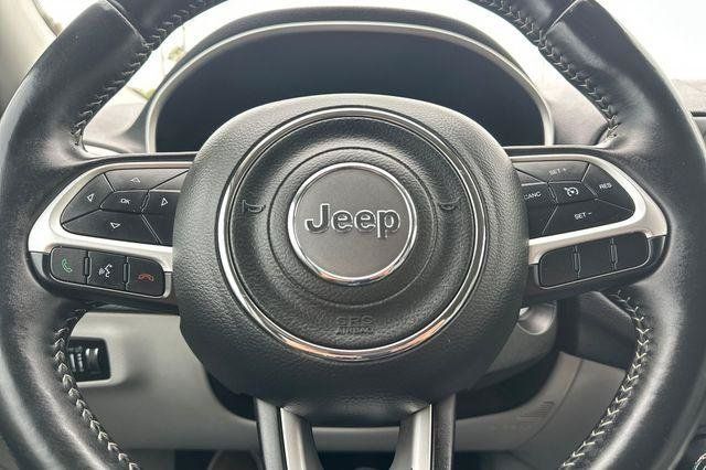 Used 2017 Jeep Compass Latitude FWD image 23