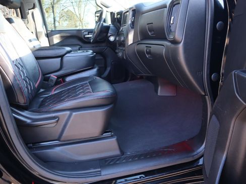 Used 2020 Chevrolet Silverado 2500 Custom w/ Gooseneck/5TH Wheel Package image 16