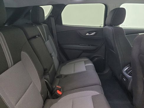 Used 2024 Chevrolet Blazer LT w/ Convenience Package FWD image 19