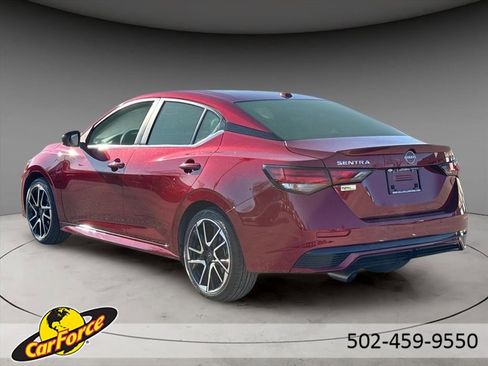 Used 2024 Nissan Sentra SR image 3