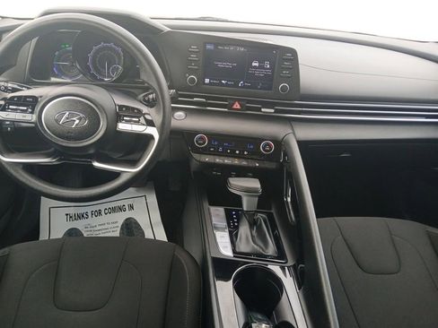 Used 2022 Hyundai Elantra Blue w/ Cargo Package image 12